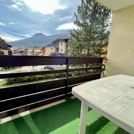 Nice 37M Near The Center Of La Salle-Les-Alpes Buitenkant foto